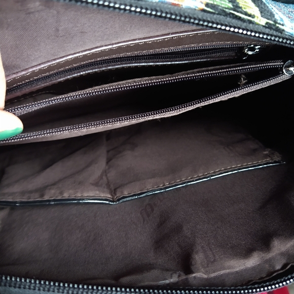 Mellow World beaded floral multi strap cross body purse - Picture 13 of 13